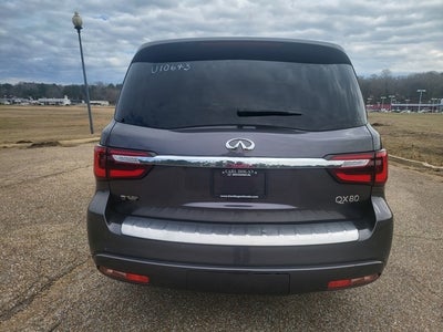 2024 INFINITI QX80 LUXE