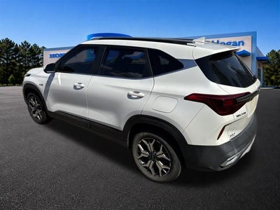 2023 Kia Seltos EX