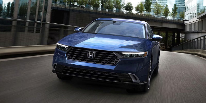 Honda Accord Hybrid features and specs